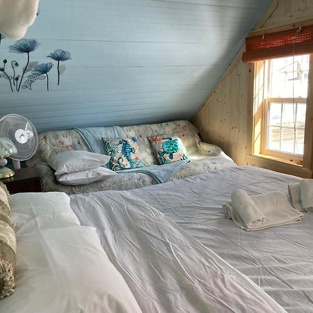 Gite La Belle Forillonne Chambre Bleu Ciel Gaspé Kültér fotó